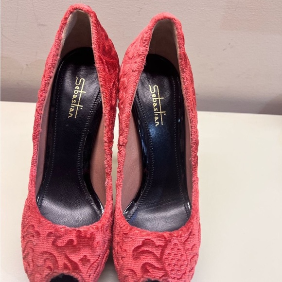 Red Peep Toe Heels - Picture 5 of 14